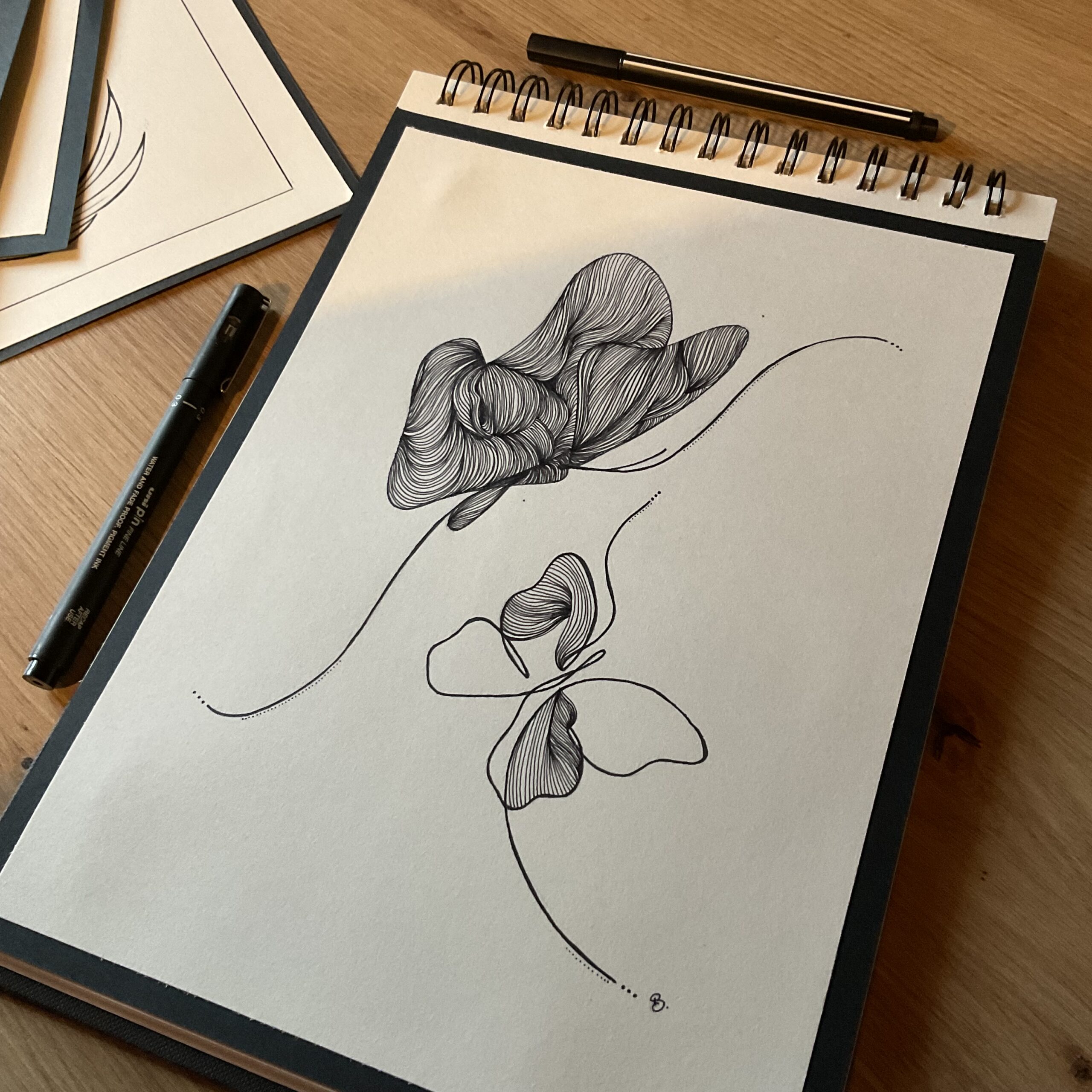 l'Envolée papillons dessin feutre Bérénice Artiste Créatrice française peintre 71 Saône-et-Loire